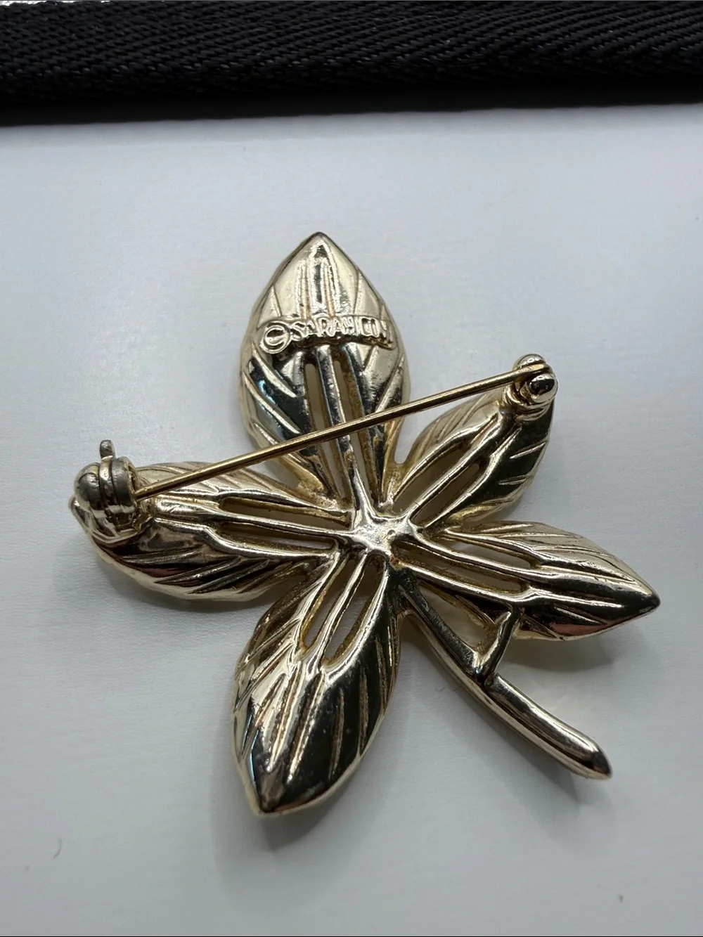 Vintage Sarah Cov Gold tone Flower Leaf Brooch Pin